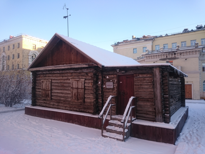 Первый дом Норильска)